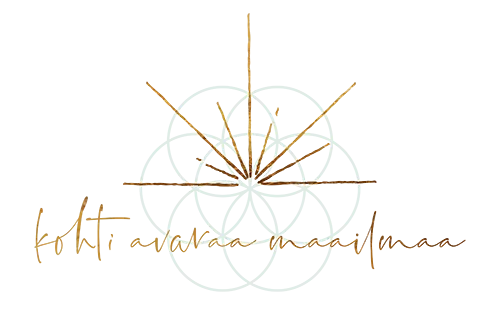 Kohti avaraa maailmaa logo