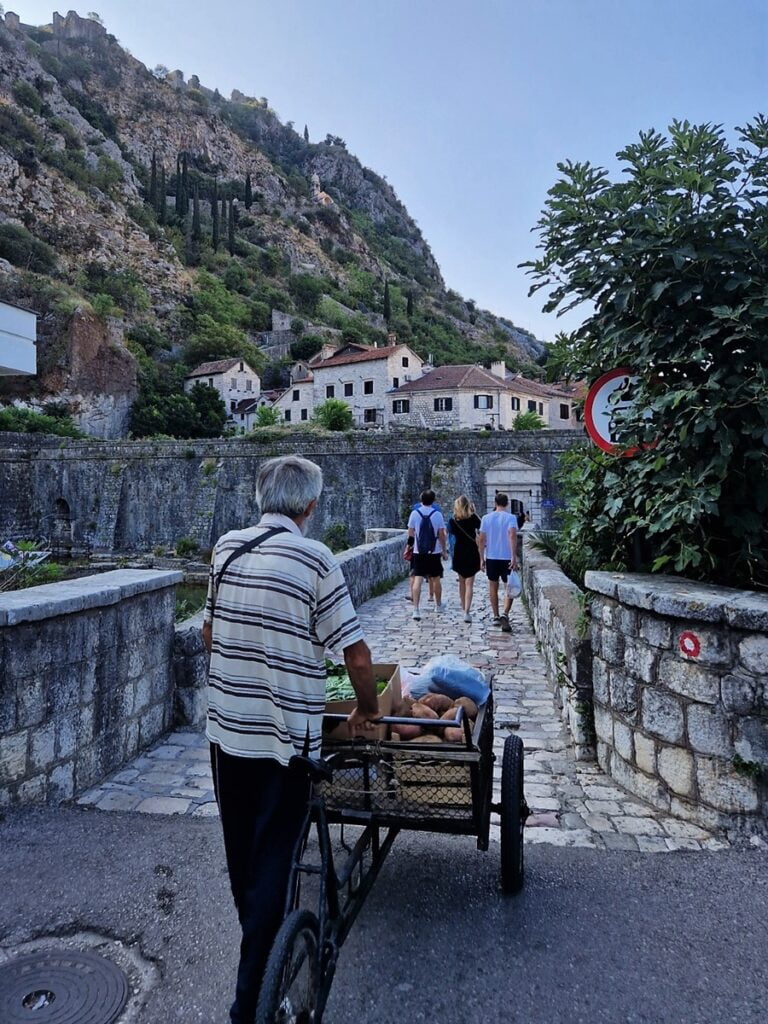 Montenegro - Kotorin vanha kaupunki ja linnoitus