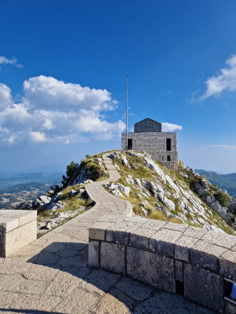 Njegošin mausoleumi