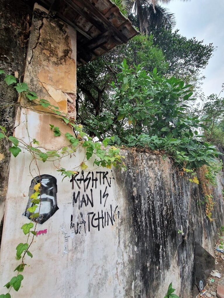 Fort Kochi - muraaleja ja graffiteja siirtomaa-ajan satamakaupungissa