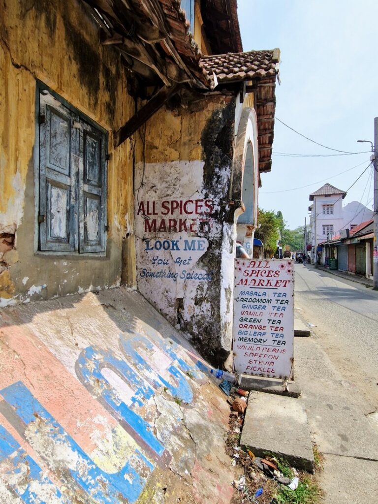 Fort Kochi - graffiteja siirtomaa-ajan satamakaupungissa 4