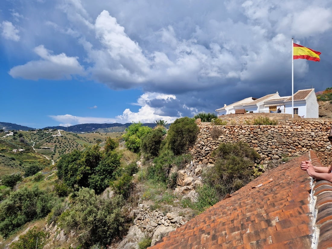 You are currently viewing Talon etsintä Espanjasta – Nerja ja Frigiliana