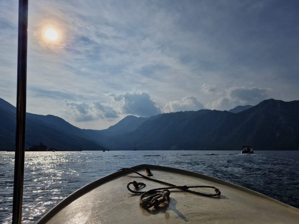 Perast - Tunnelmallinen pikkukaupunki Montenegrossa