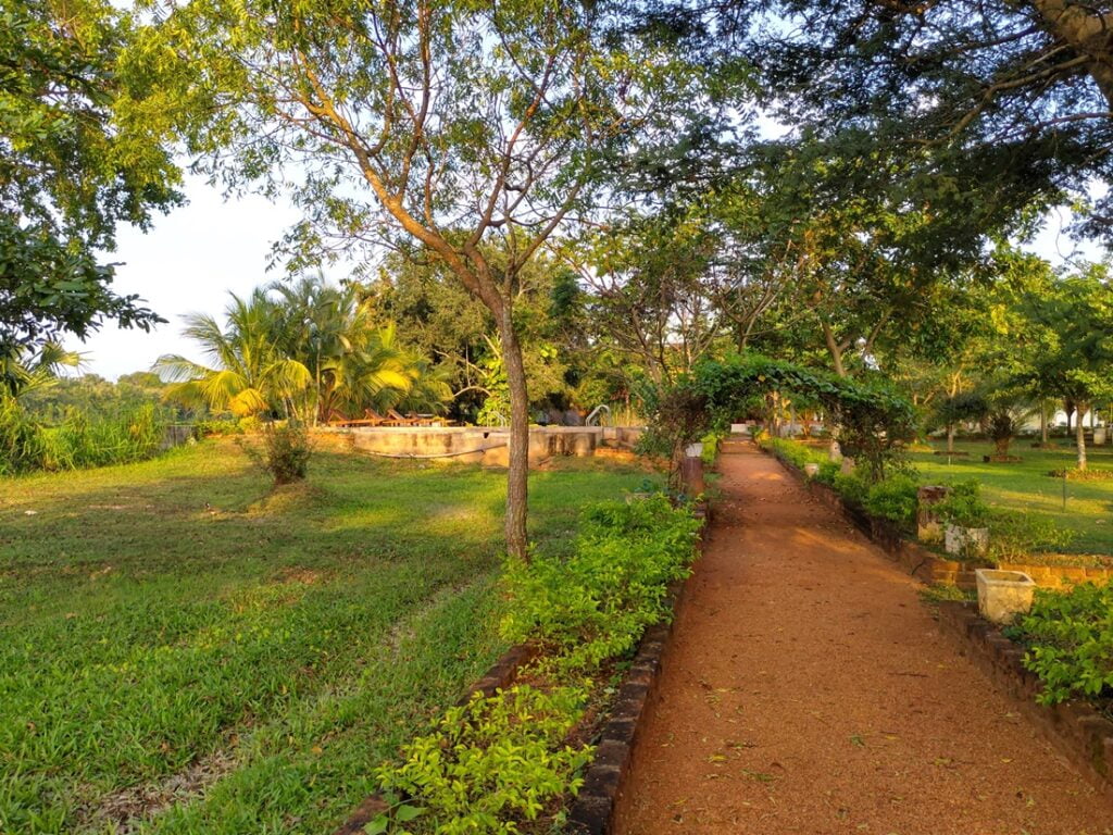 Lake Sanctuary Resort - Kohti avaraa maailmaa