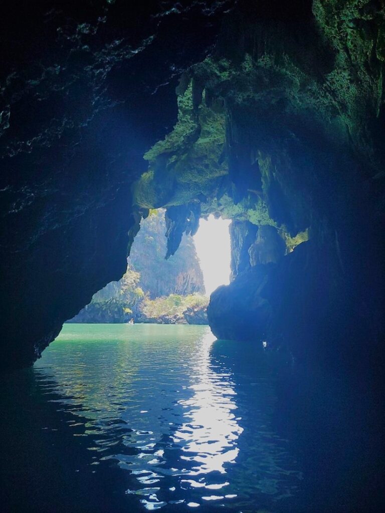 James Bond Island - retki viidelle saarelle Phuketissa