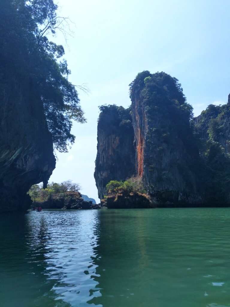 James Bond Island - retki viidelle saarelle Phuketissa