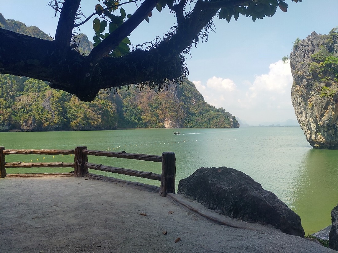 James Bond Island