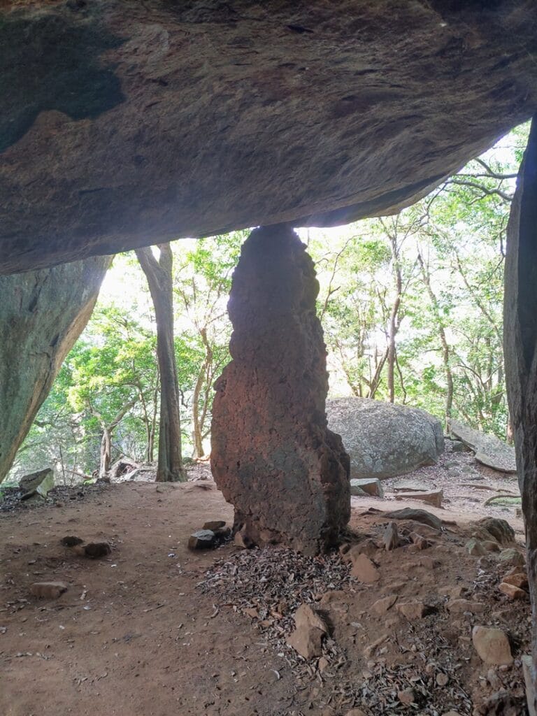 Arhat Mahinda Caves - Kohti avaraa maailmaa