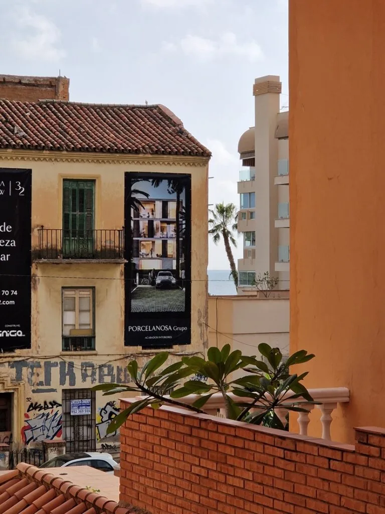 Soho Los Naranjos Málaga - Kohti avaraa maailmaa