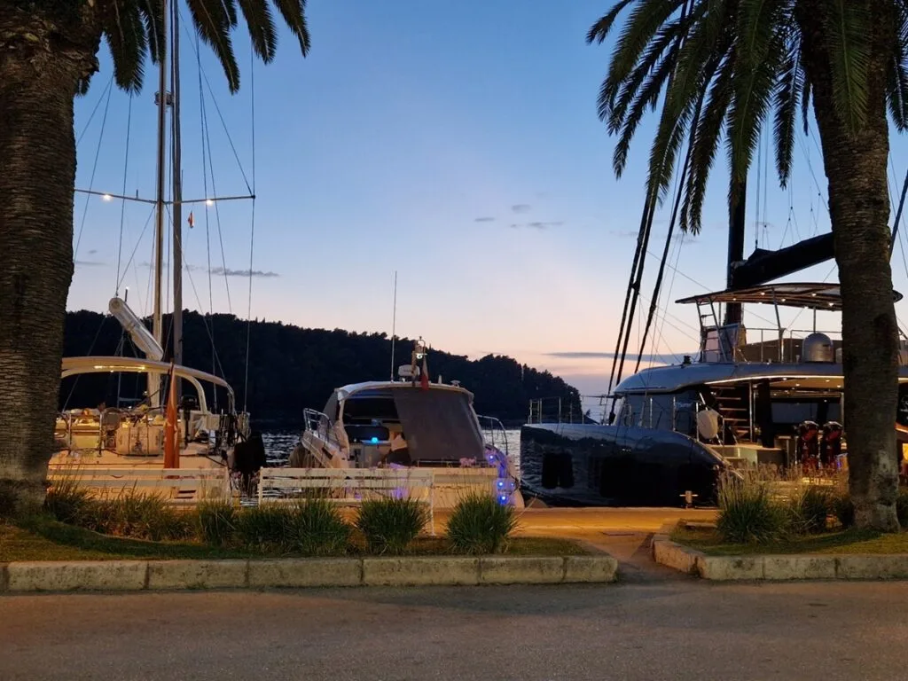 Cavtat - Kroatian pikkukaupunki suurella sydämellä