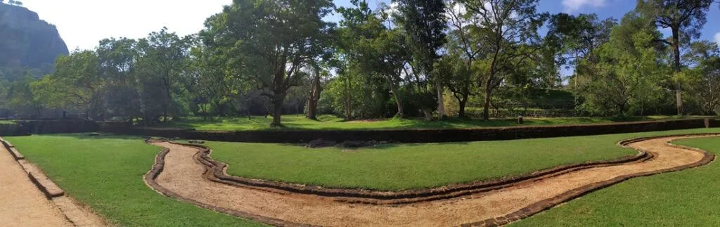 Sigiriya - Kohti avaraa maailmaa
