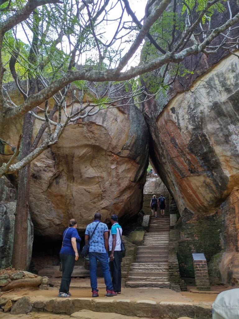 Sigiriya - Kohti avaraa maailmaa