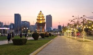 Read more about the article Phnom Penh – eläväinen pääkaupunki Mekongin varrella