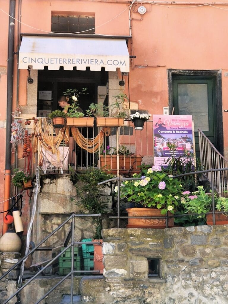 Vernazza - Kohti avaraa maailmaa