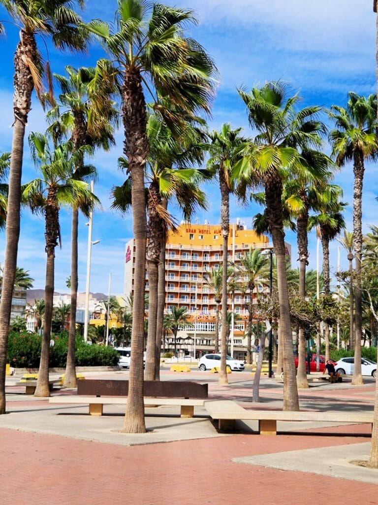 Almería - Kohti avaraa maailmaa