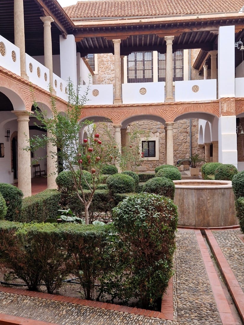 Monasterio de las Puras Almería - Kohti avaraa maailmaa