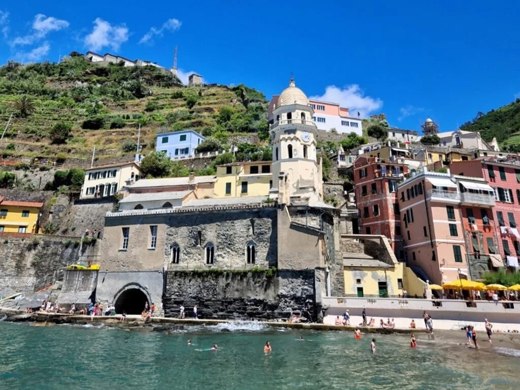 Chiesa di Santa Margherita di Antiochia - Kohti avaraa maailmaa