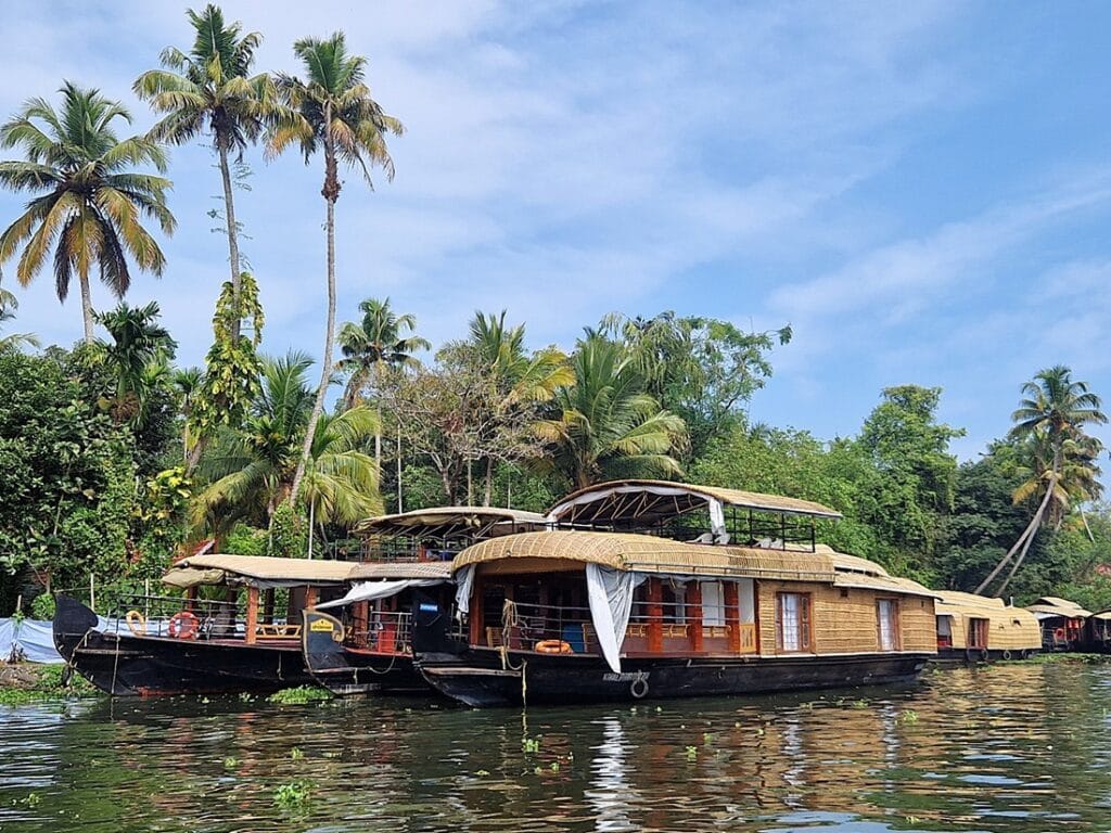 Houseboat Alappuzha Backwaters - Kohti avaraa maailmaa