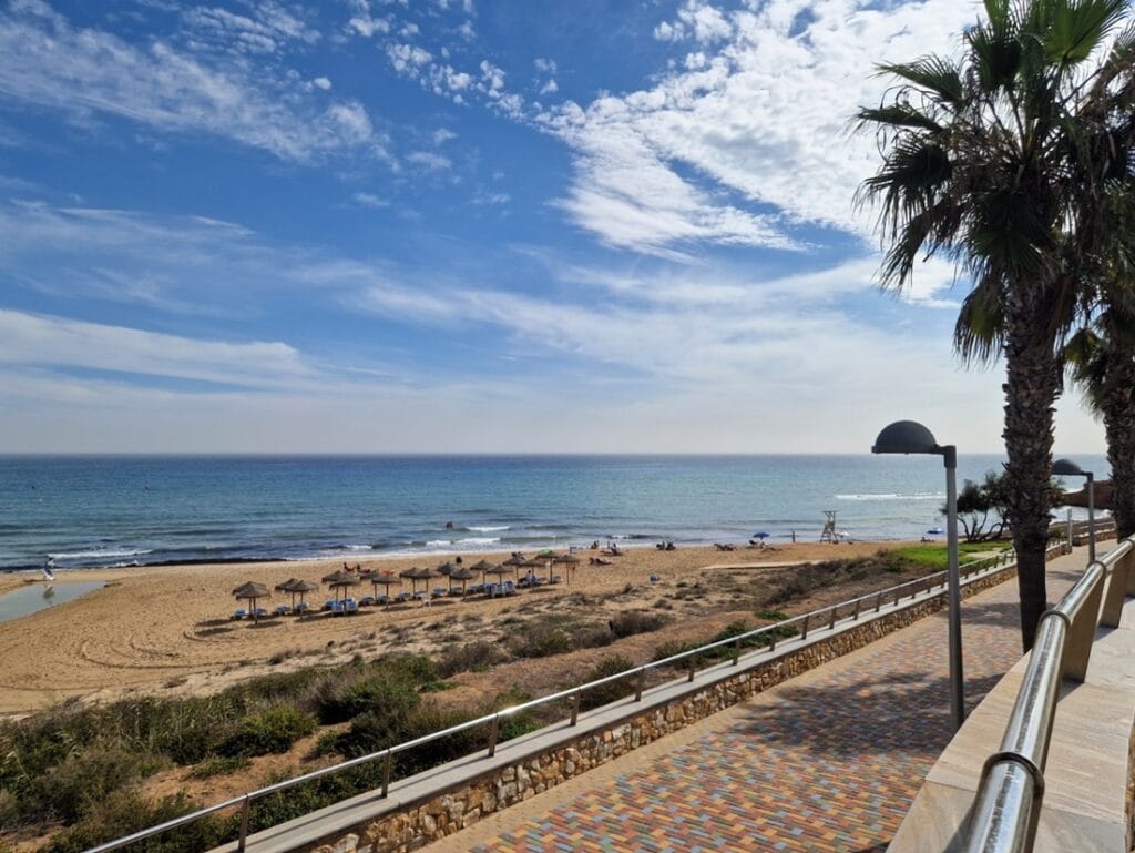 Playa de Mil Palmeras - Kohti avaraa maailmaa
