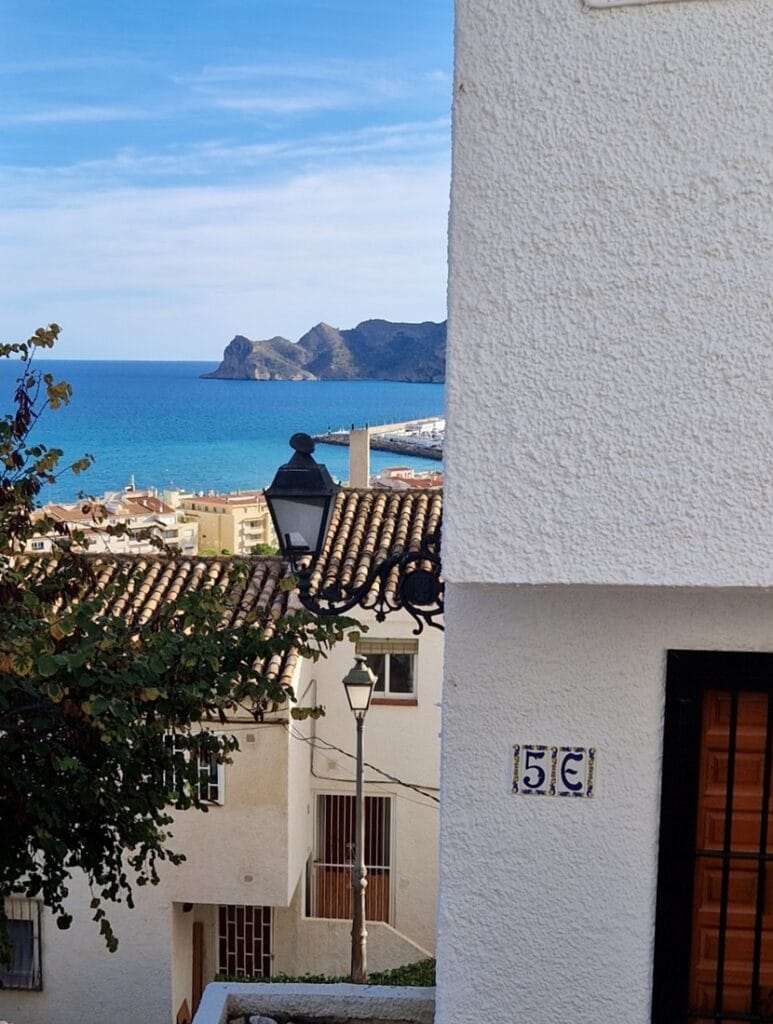 Altea - Kohti avaraa maailmaa