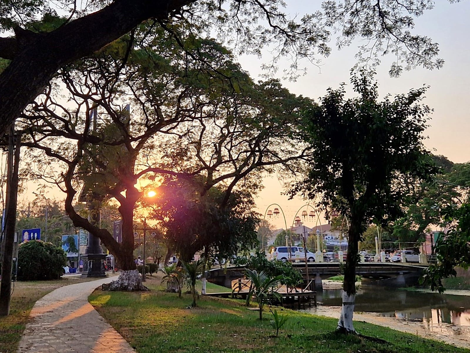 Read more about the article Siem Reap – ei vain temppeleitä