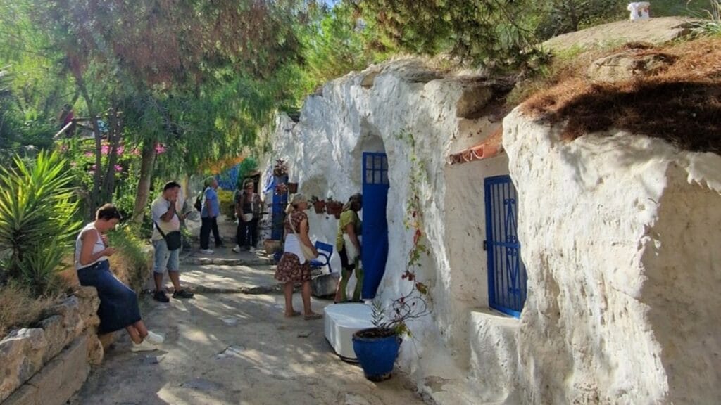 Luolataloista luontoon – Rojales ja El Recorral Espanjassa