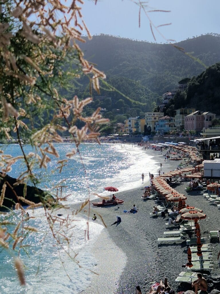 Monterosso Cinque Terre - Kohti avaraa maailmaa