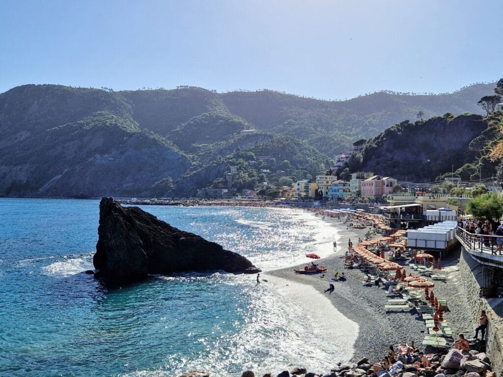 Monterosso Cinque Terre - Kohti avaraa maailmaa