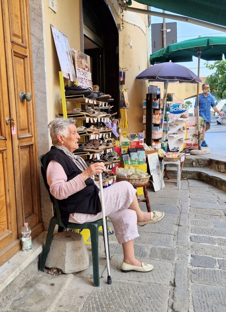 Monterosso Cinque Terre - Kohti avaraa maailmaa