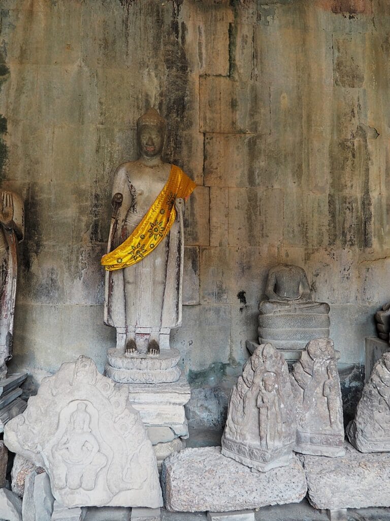 Angkor Wat - Kohti avaraa maailmaa