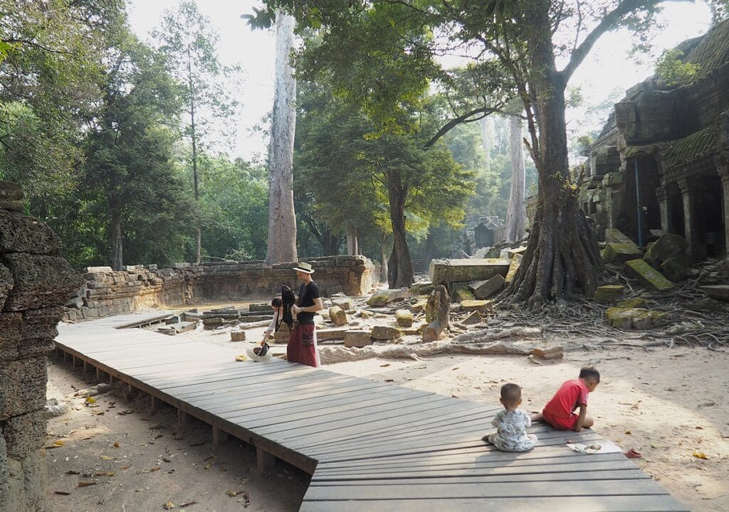 Ta Prohm - Kohti avaraa maailmaa
