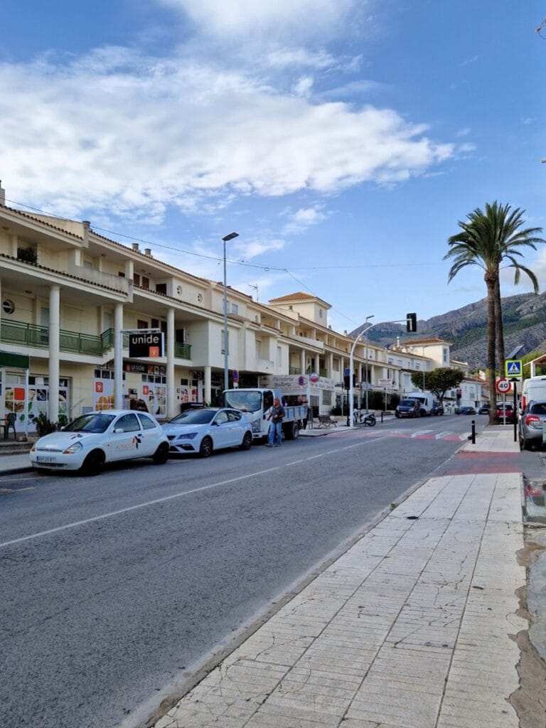 Guadalest - Kohti avaraa maailmaa