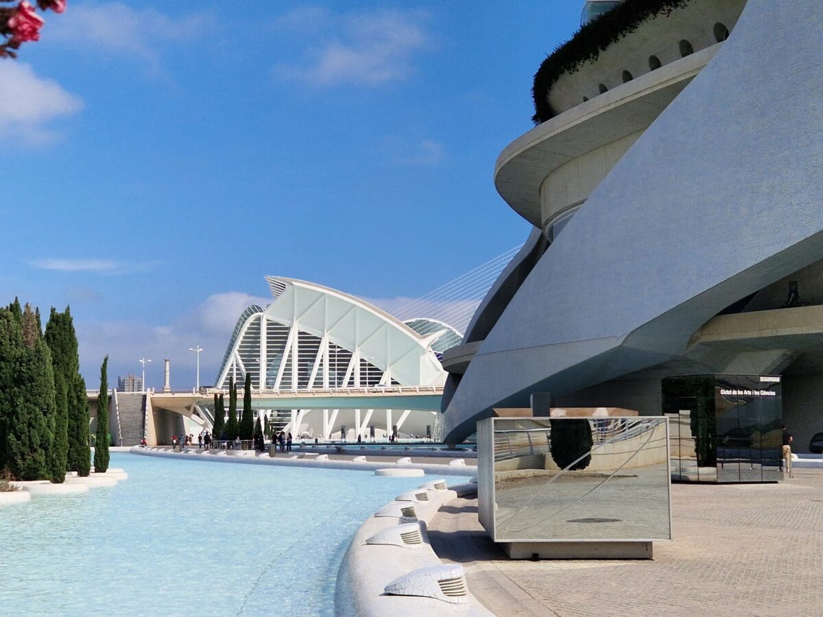 Valencia - Kohti avaraa maailmaa