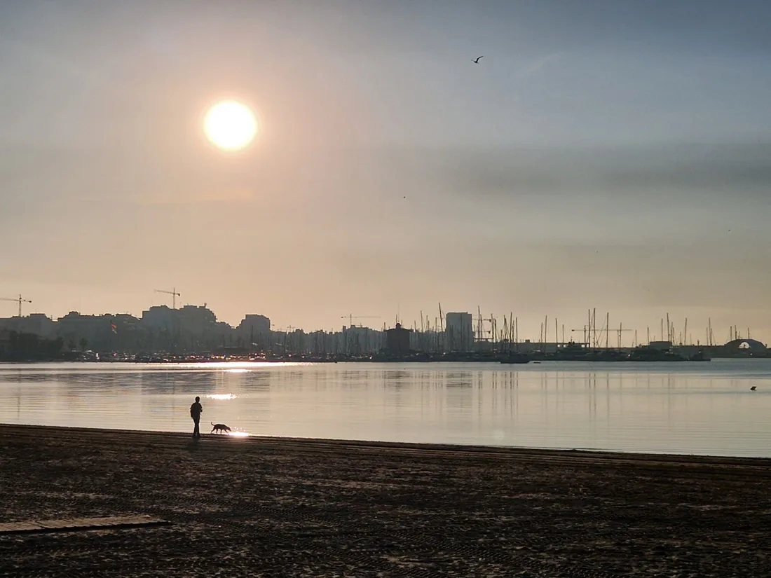 Playa del Acequión - Kohti avaraa maailmaa