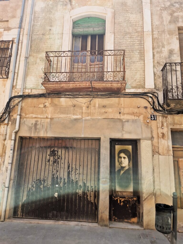 Novelda - Kohti avaraa maailmaa