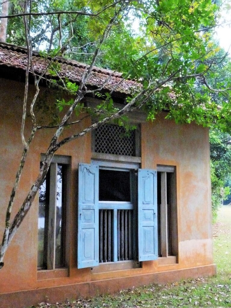 Lunuganga - Kohti avaraa maailmaa