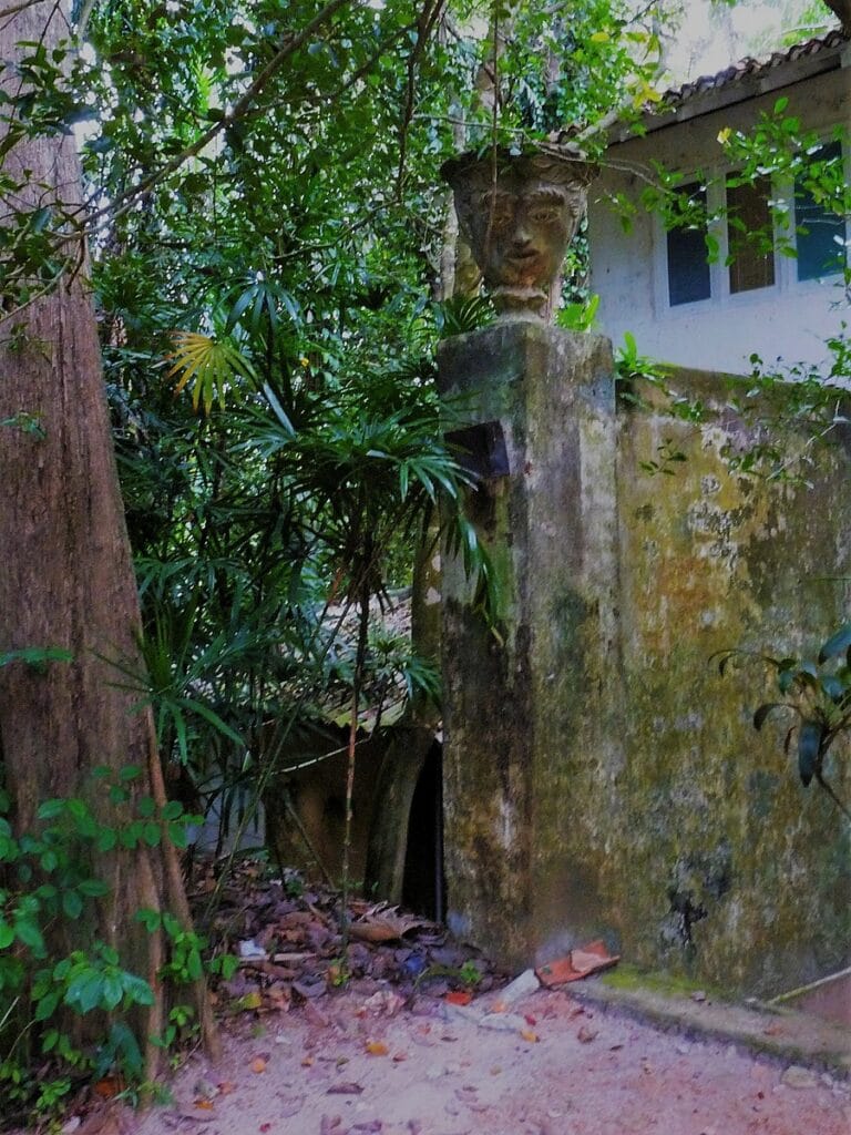 Lunuganga - Kohti avaraa maailmaa