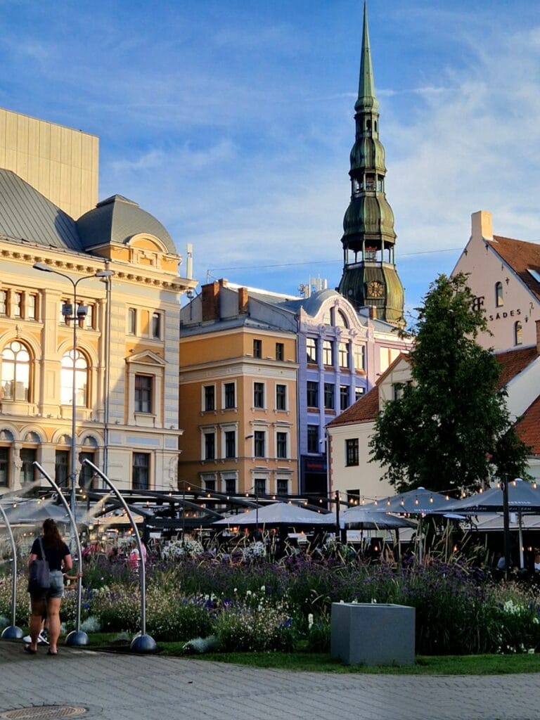 Riika - Kohti avaraa maailmaa