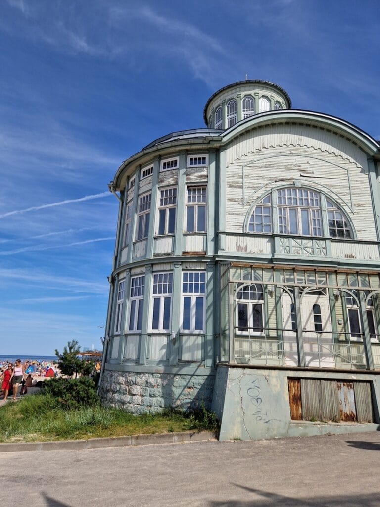 Jürmala - Kohti avaraa maailmaa