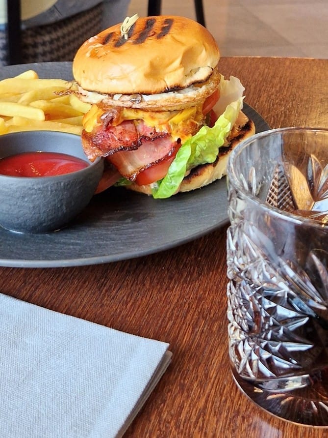 Wellton Riga Hotel & Spa - Kohti avaraa maailmaa