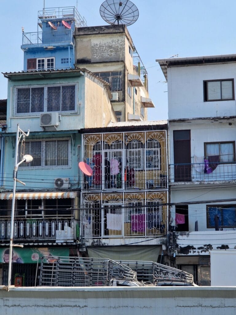 Chao Phraya - Kohti avaraa maailmaa