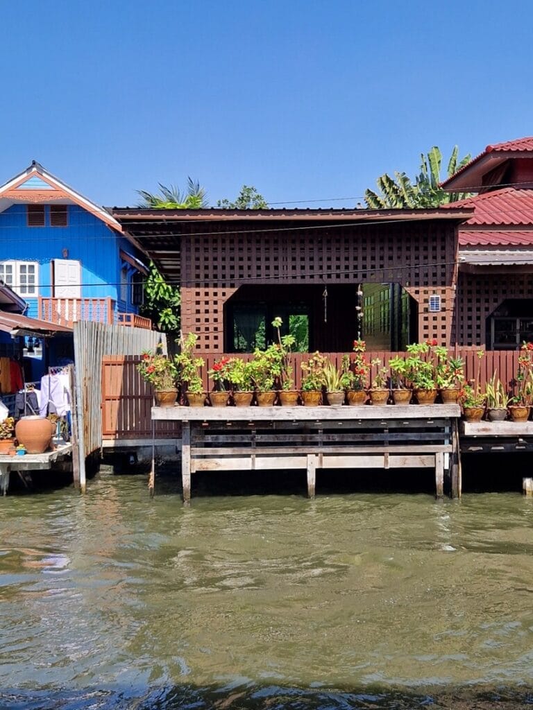 Chao Phraya - Kohti avaraa maailmaa