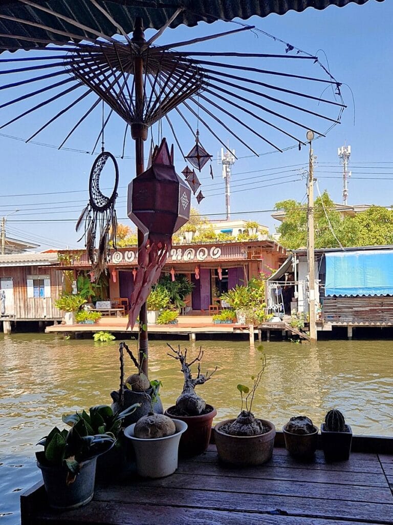 Chao Phraya - Kohti avaraa maailmaa