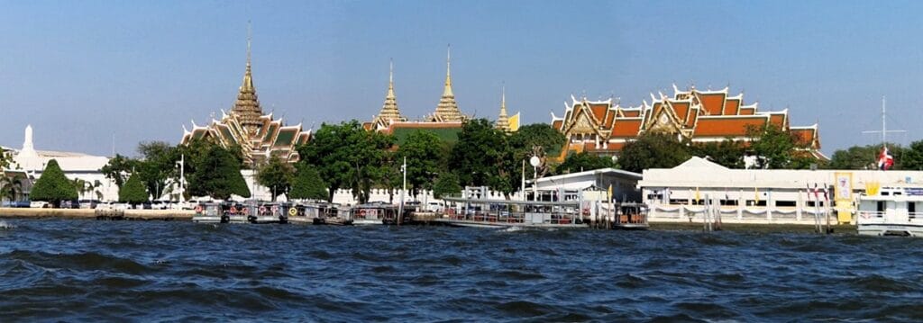 Grand Palace Bangkok - Kohti avaraa maailmaa