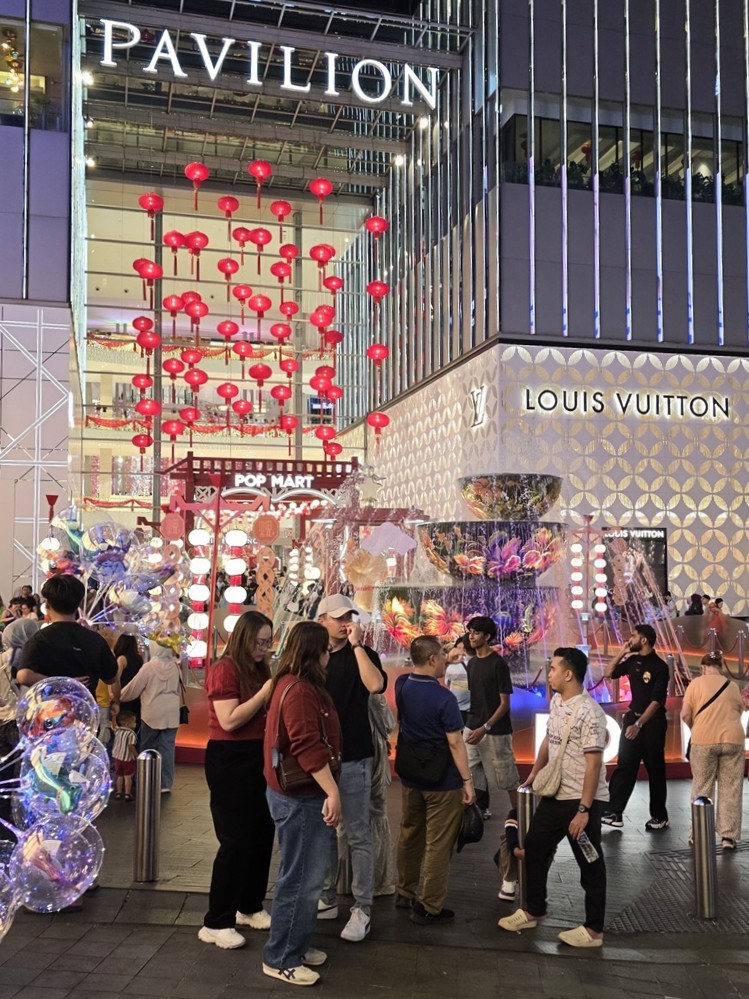 Pavilion Kuala Lumpur - Kohti avaraa maailmaaa