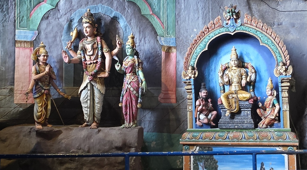 Batu Caves - Kohti avaraa maailmaa