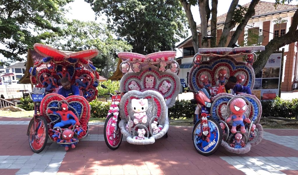 Polkupyöräriksat Malakka - Kohti avaraa maailmaa