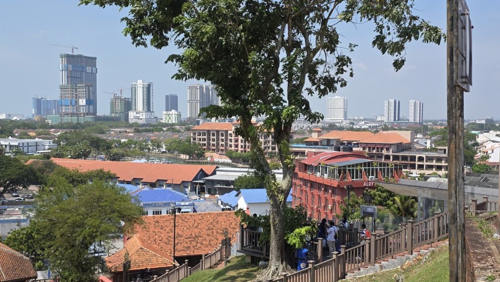 Malakka - Kohti avaraa maailmaa