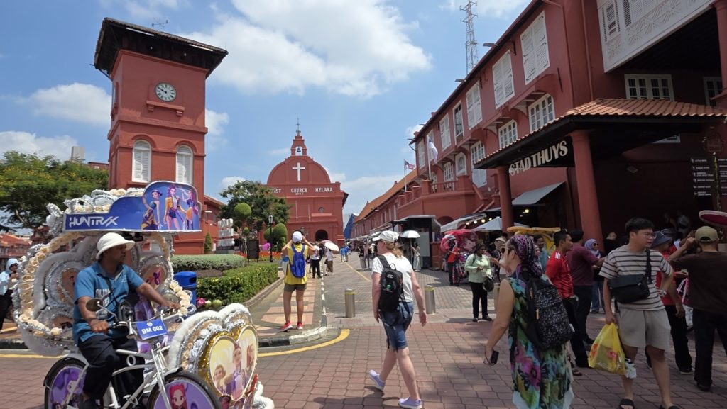 Malakka - Kohti avaraa maailmaa