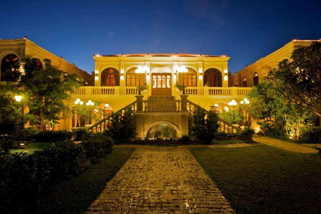 Praya Palazzo